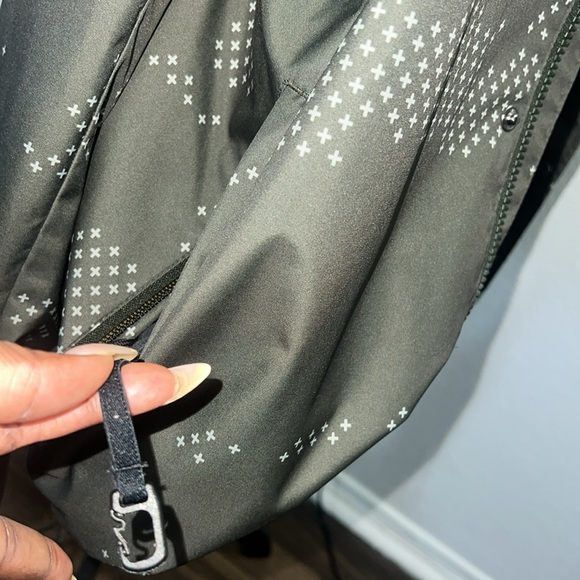 NIKE SB ASSISTANT CAMO SNOWBOARD OUTDOOR JACKET - Picture 7 of 11